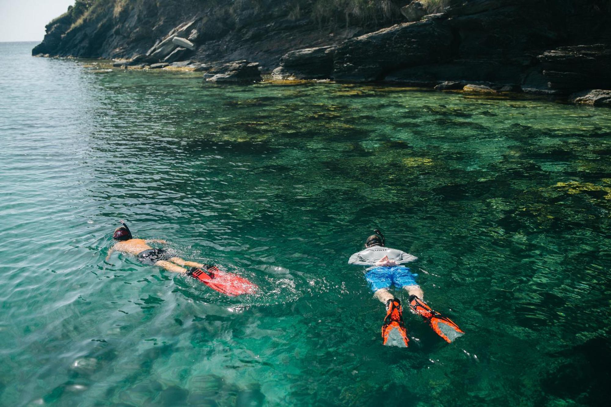 Tranquilseas Eco Lodge & Dive Center Сэнди-Бей Экстерьер фото